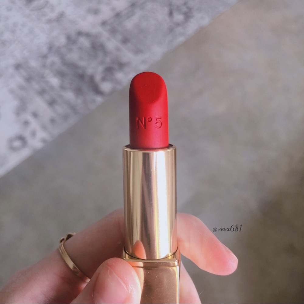✨CHANEL LIMITED EDITION✨ NWTB N*5 Red Lipstick